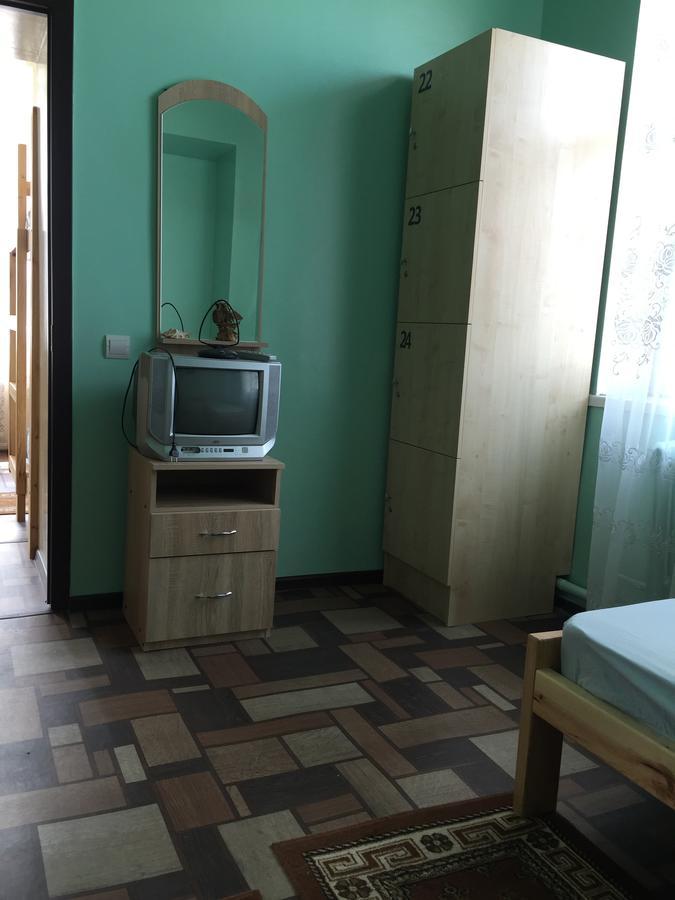 Отель Хата Dnipro Exteriör bild