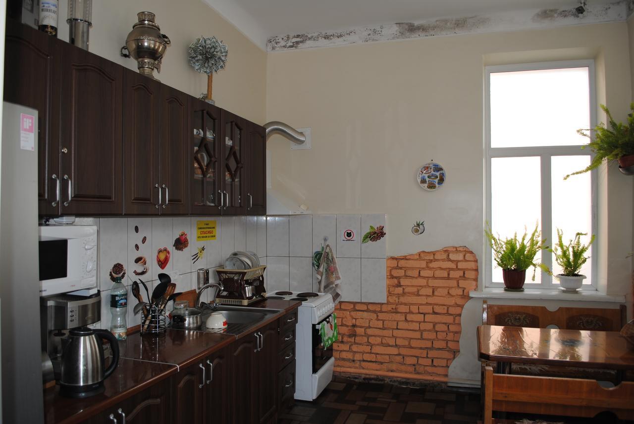 Отель Хата Dnipro Exteriör bild